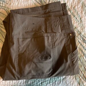 Kuhl Olive Silencer Pants size 34/32
